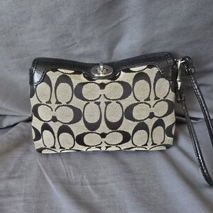 Coach Black and Cream Signature Wristlet